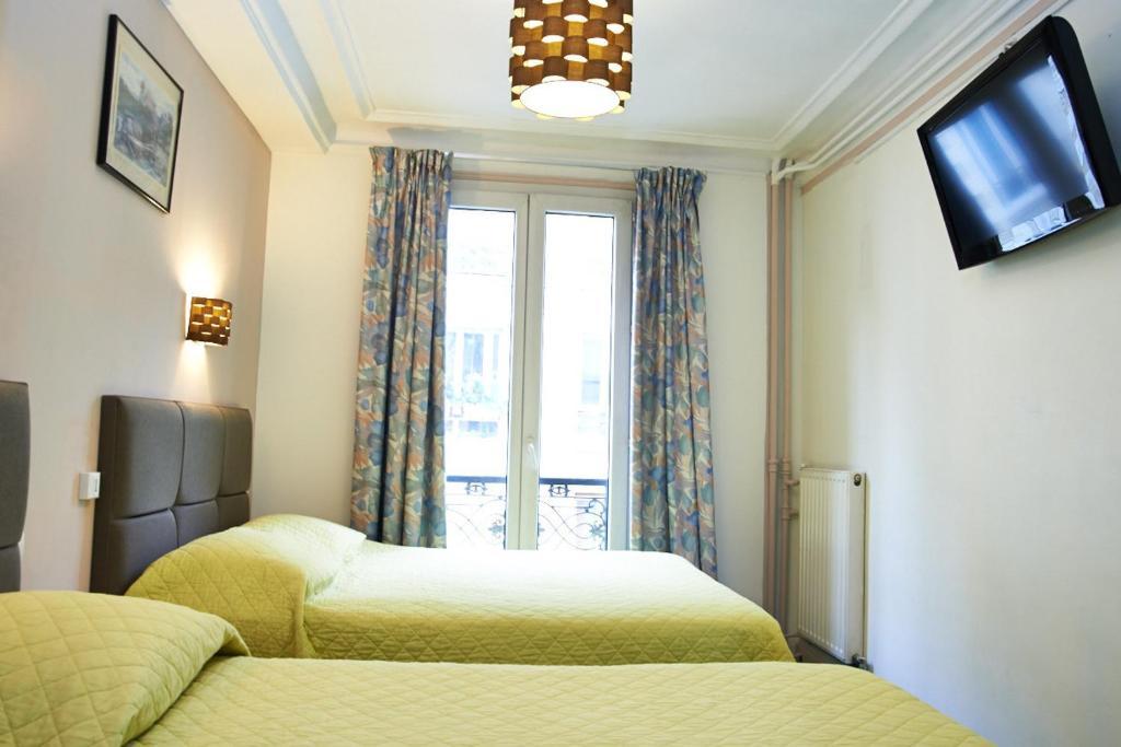 Hotel Luxor Issy-les-Moulineaux Room photo
